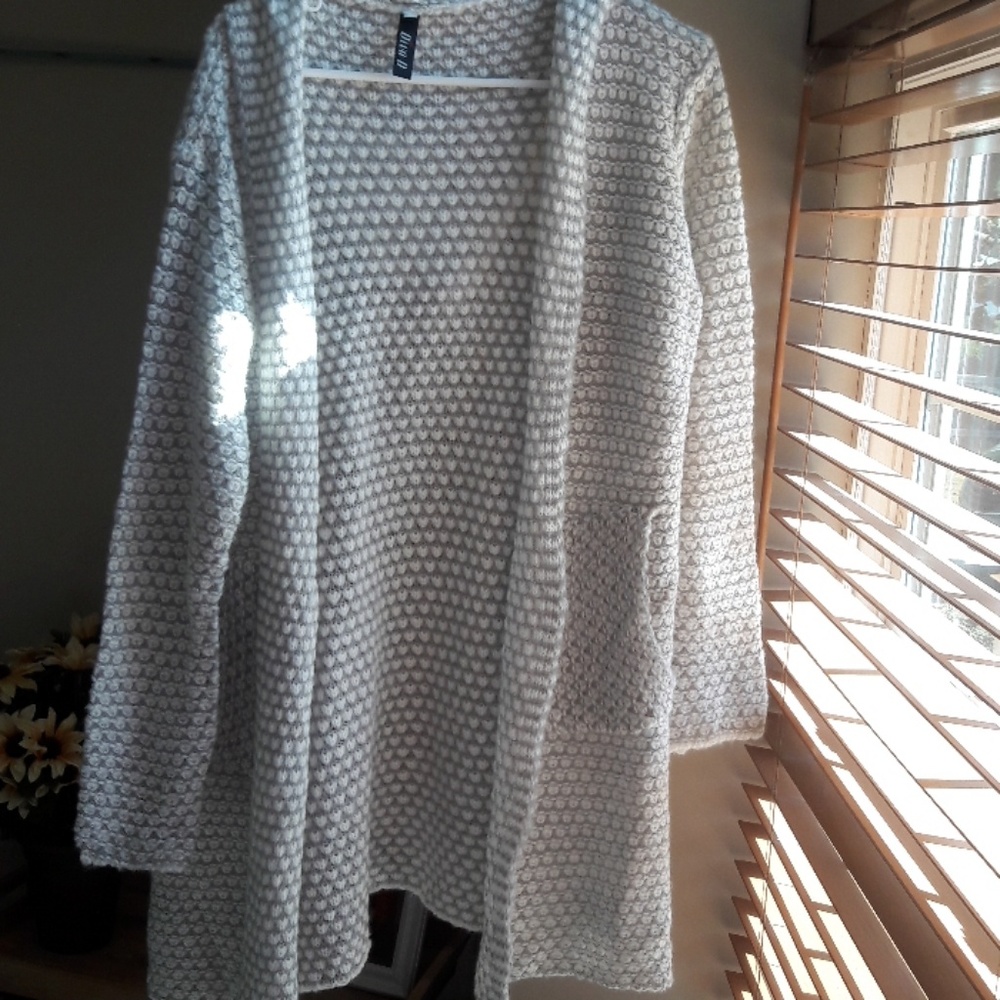 Diva D zulilly sweater